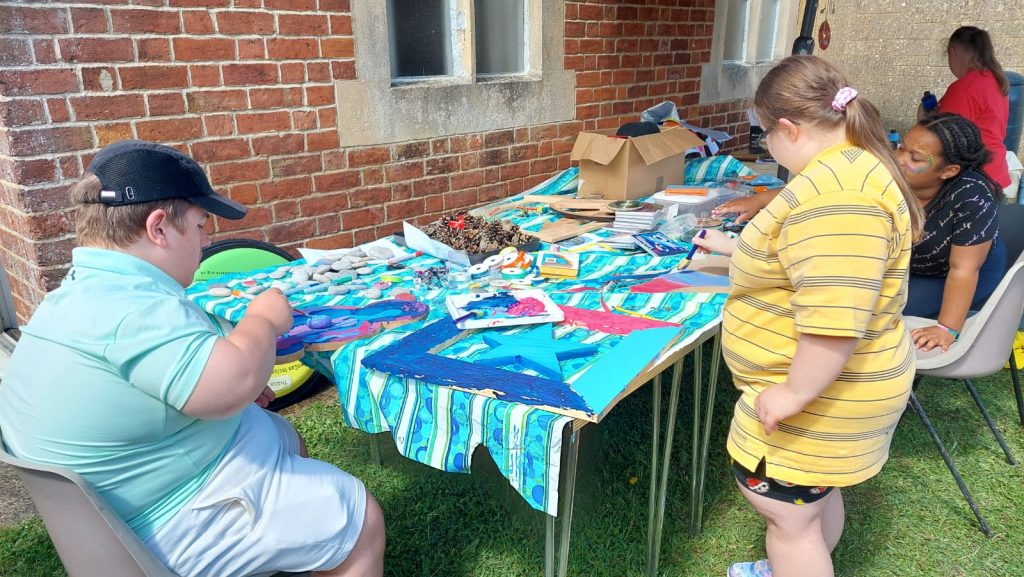 2dd7a789-16b1-4e17-9103-8ada4b0417f4